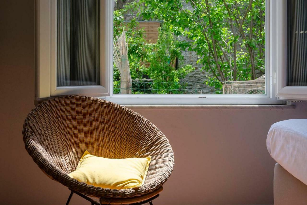 Joivy Family Flat With Little Patio, Cinque Terre Apartment Vernazza Bagian luar foto