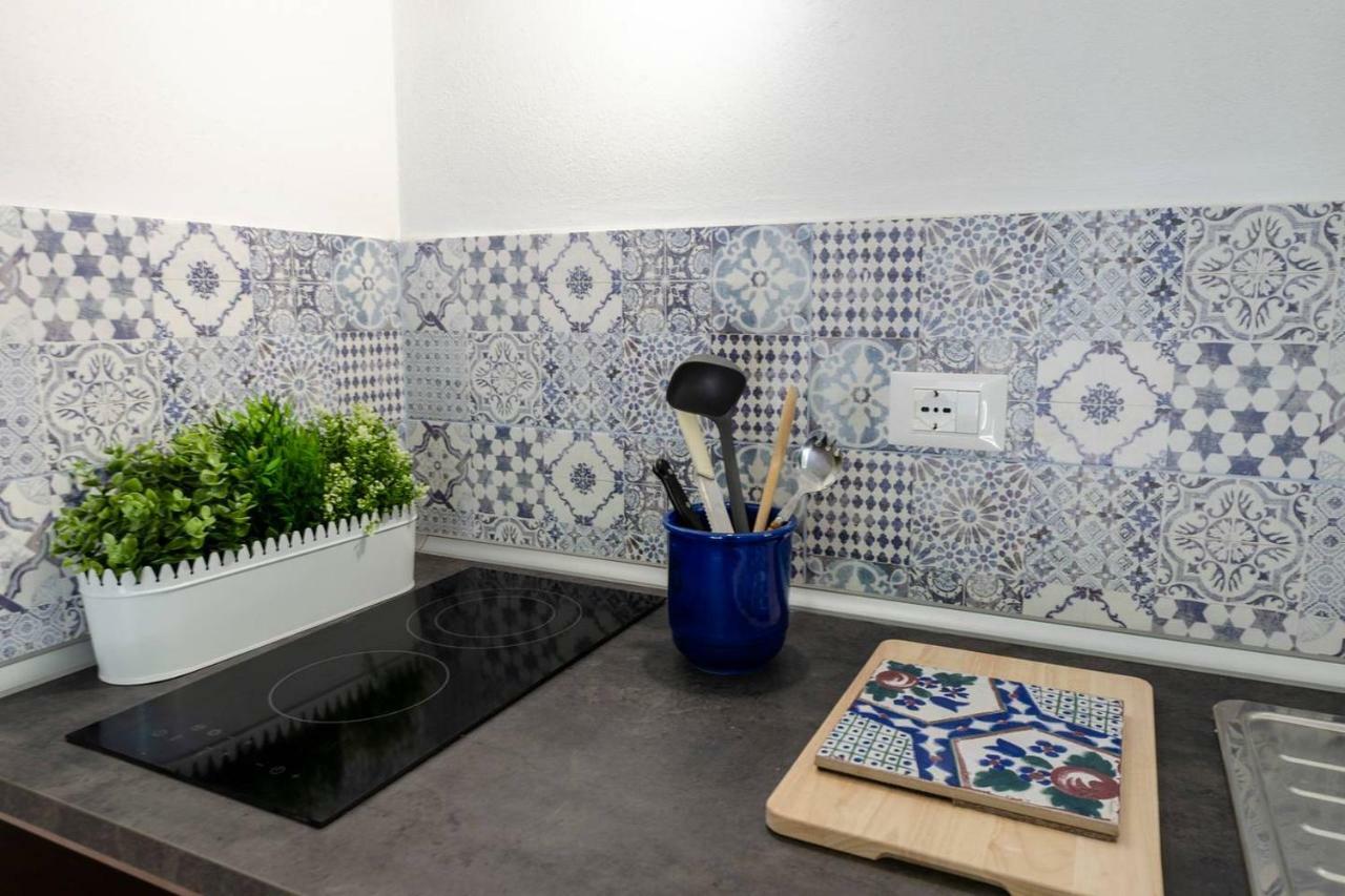 Joivy Family Flat With Little Patio, Cinque Terre Apartment Vernazza Bagian luar foto
