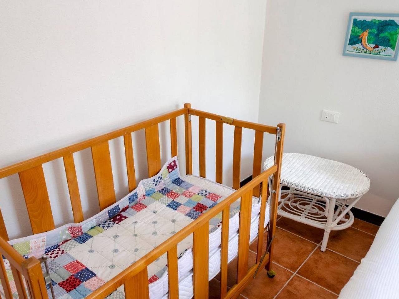 Joivy Family Flat With Little Patio, Cinque Terre Apartment Vernazza Bagian luar foto