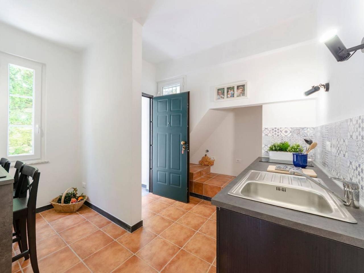 Joivy Family Flat With Little Patio, Cinque Terre Apartment Vernazza Bagian luar foto