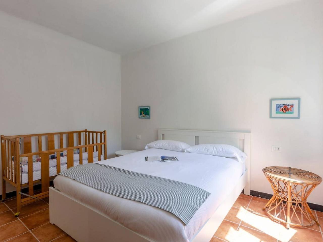 Joivy Family Flat With Little Patio, Cinque Terre Apartment Vernazza Bagian luar foto