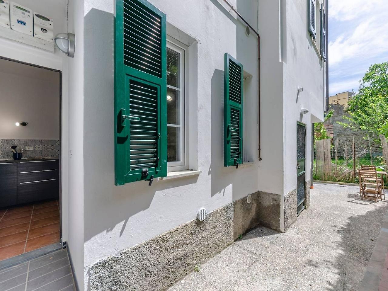 Joivy Family Flat With Little Patio, Cinque Terre Apartment Vernazza Bagian luar foto